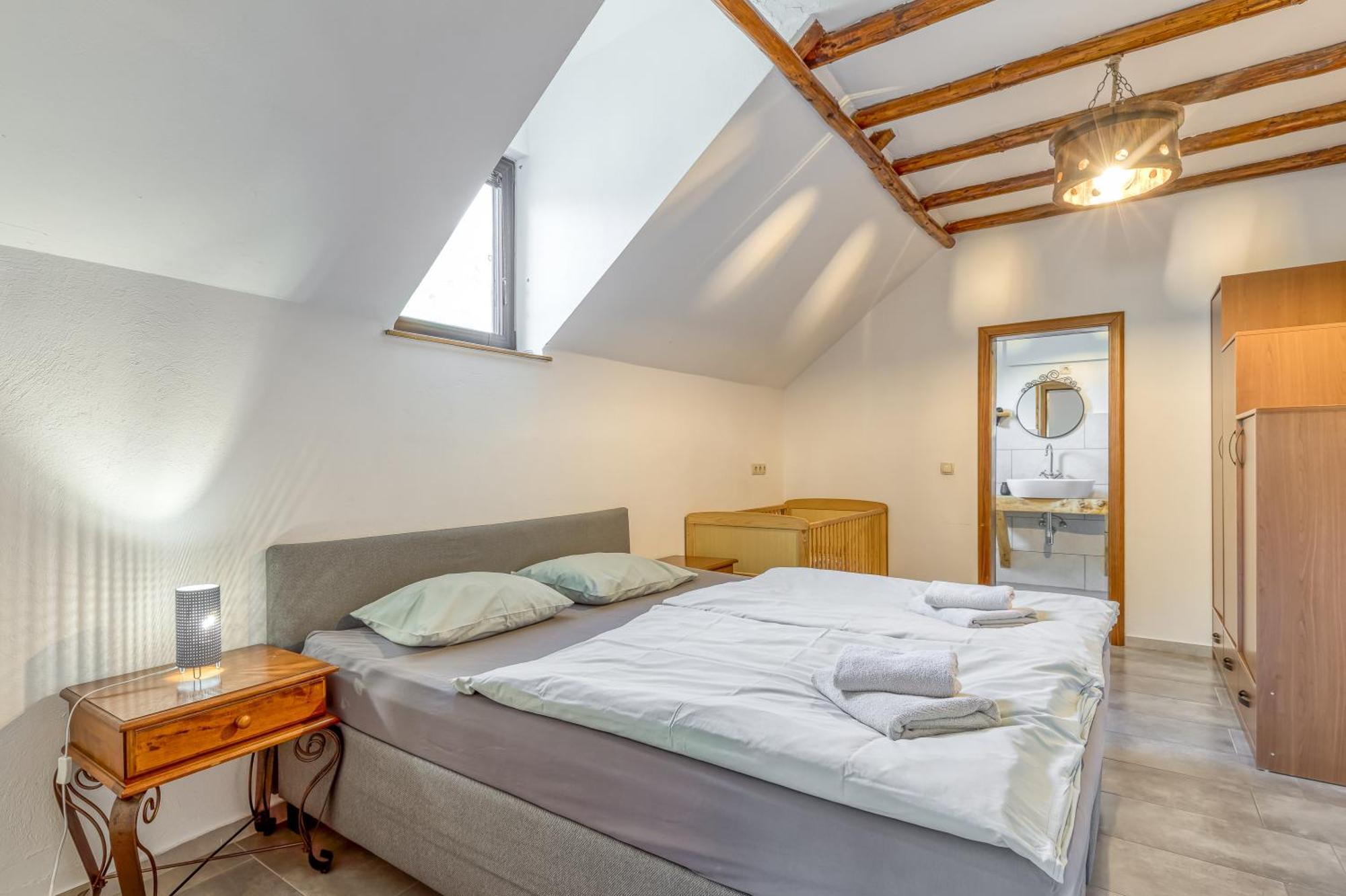 Apartamento Bajsova Domacija Podčetrtek Exterior foto