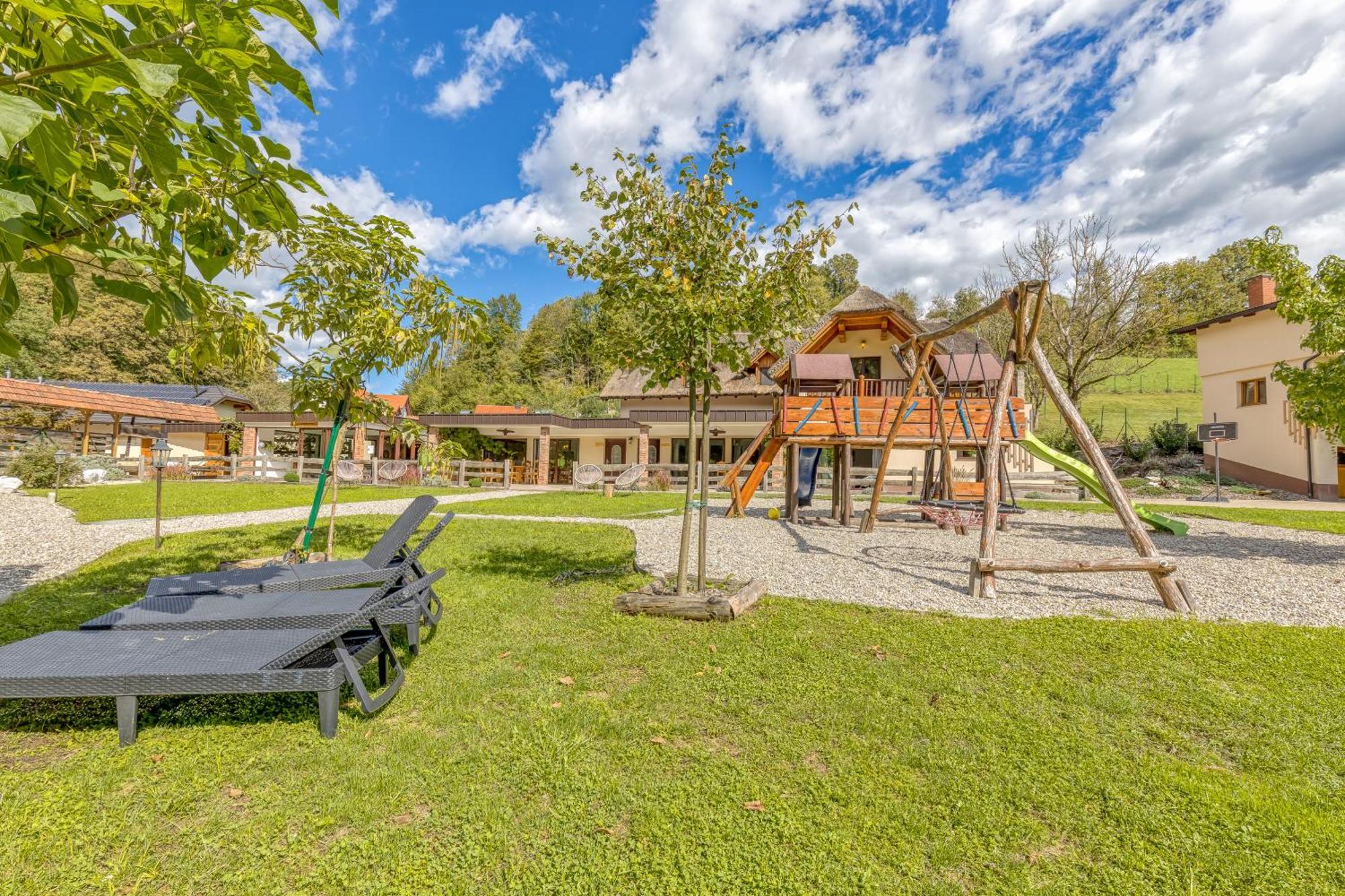 Apartamento Bajsova Domacija Podčetrtek Exterior foto